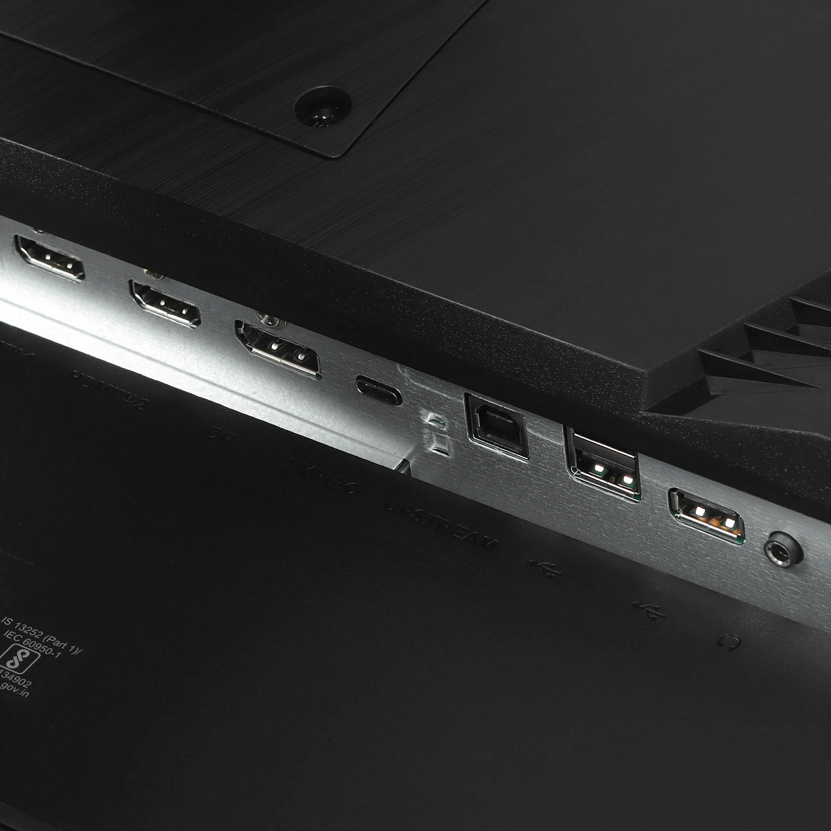 Монитор 32" MSI MAG 322UPF,Black,Rapid IPS,3840x2160@160Hz,400кд/м2,1000:1,1ms,3xUSB,USB-C,2xHDMI,DP